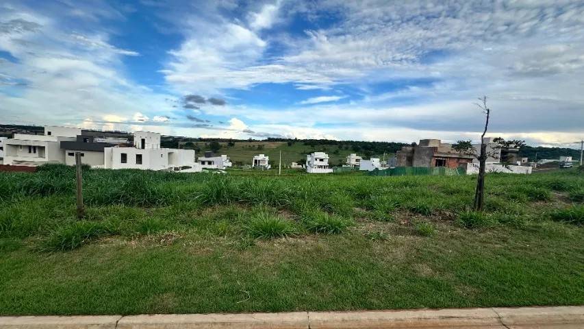 Terreno 307 m² condomínio fechado | Granja Marileusa | Próximo ao Clube - Imagem 3