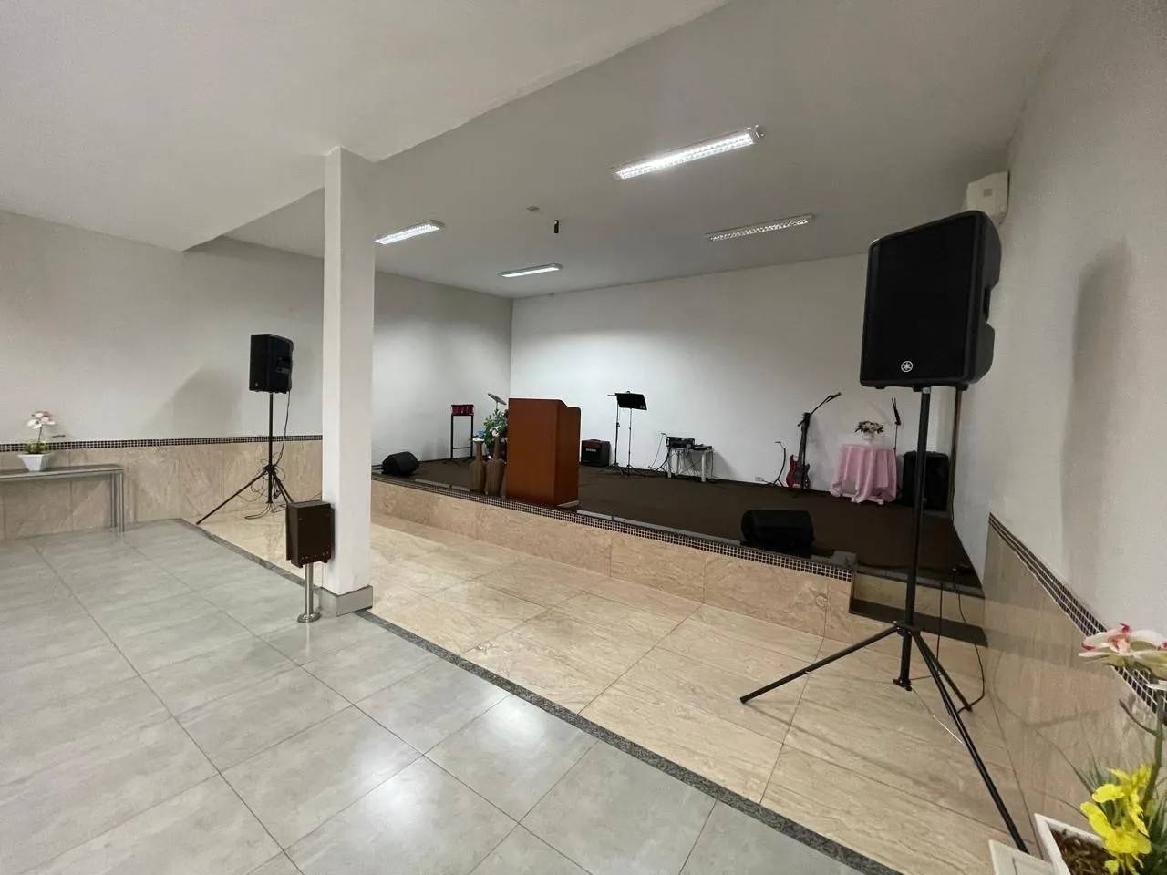 Alugo Imóvel Comercial 200 m² - Bairro São Jorge - Imagem 5