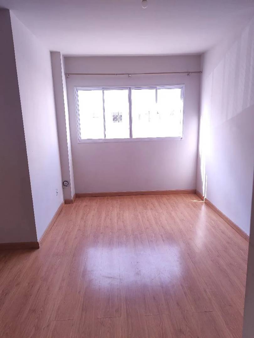 Alugo apartamento, 1500RS CONDOMÍNIO INCLUSO, com água e gás