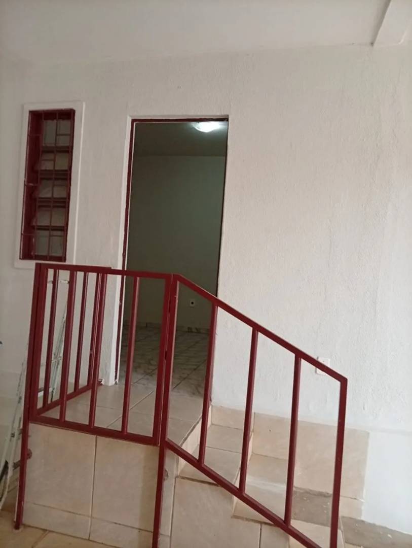 Casa entre UFU e Prefeitura - Imagem 3