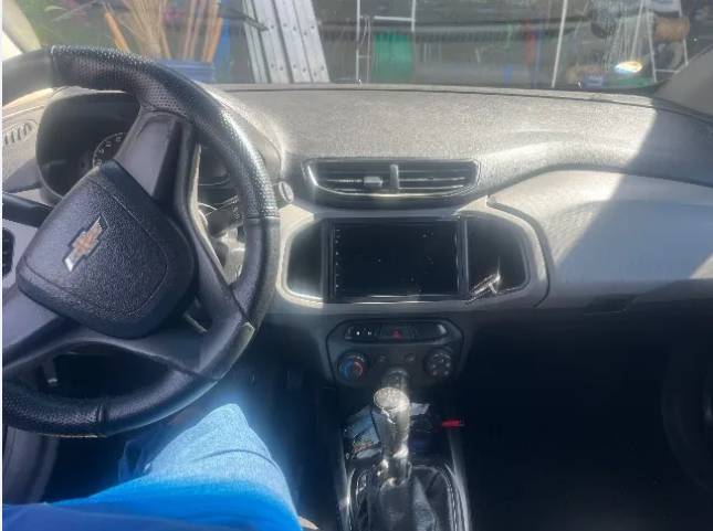Chevrolet Onix JOY Hatch 1.0 8V Flex Mec. 4P 2019 - Imagem 5