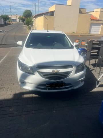 Chevrolet Onix JOY Hatch 1.0 8V Flex Mec. 4P 2019 - Imagem 4