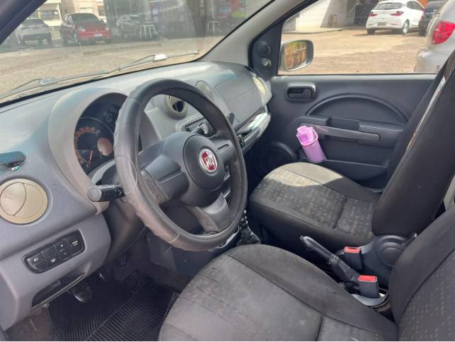 Fiat Uno Vivace/rua 1.0 EVO Fire Flex 8V 5P 2014 - Imagem 3