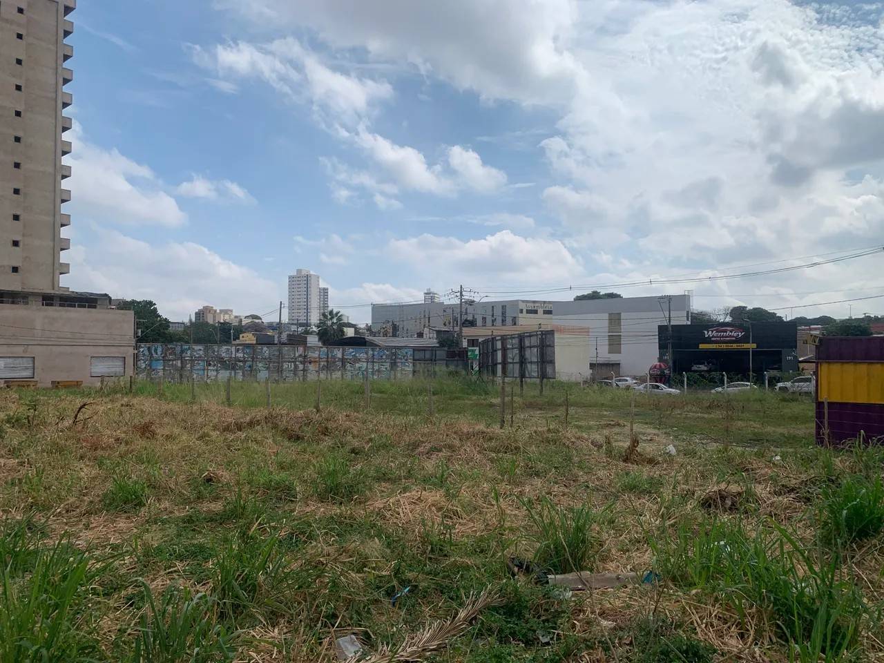 TERRENO PARA VENDA OU LOCAÇÃO COM ÓTIMA LOCALIZAÇÃO e 560m2 - Imagem 4