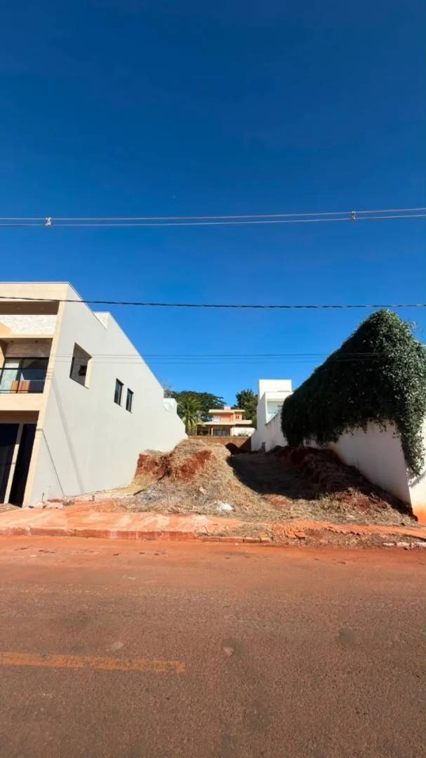 Terreno na Praia do Lago em Cachoeira Dourada MG