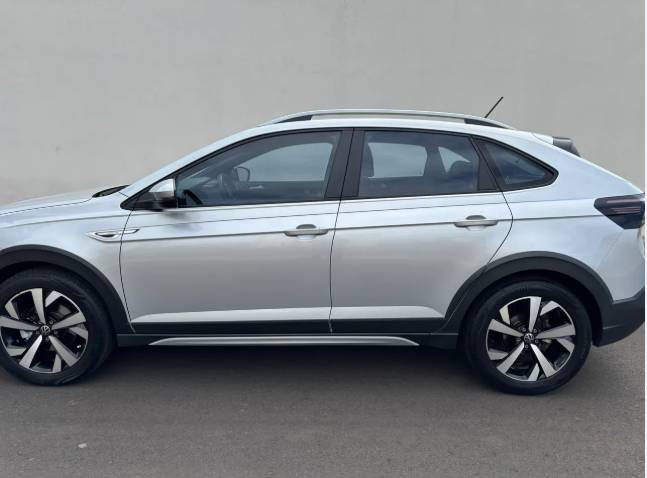 Volkswagen Nivus Highline 1.0 200 TSI Flex AUT 2021