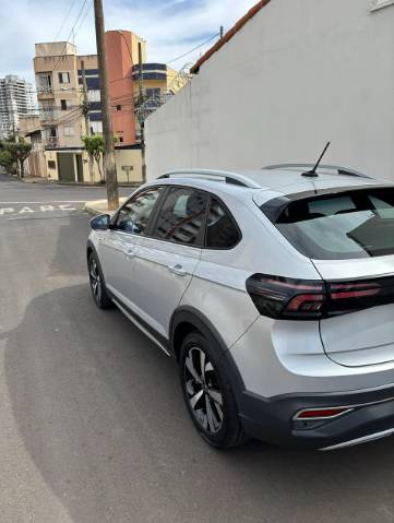 Volkswagen Nivus Highline 1.0 200 TSI Flex AUT 2021 - Imagem 2