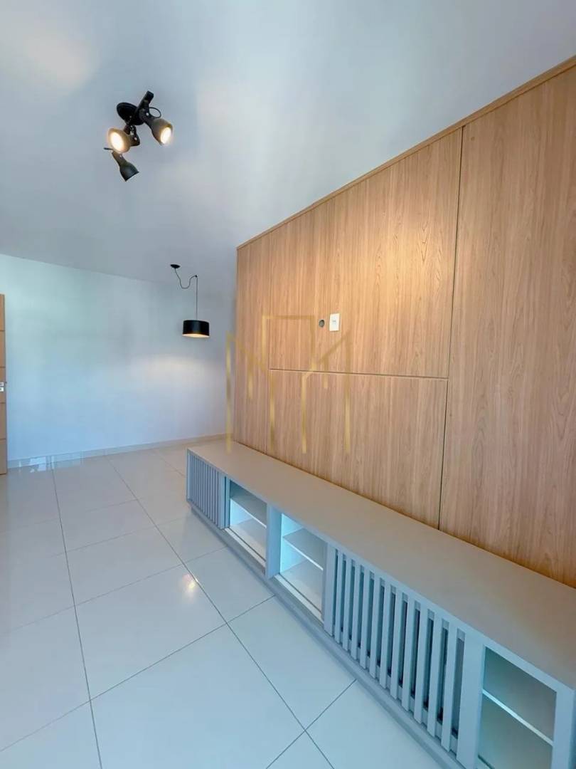 APARTAMENTO PRÓXIMO AO PRAIA CLUBE - Imagem 2