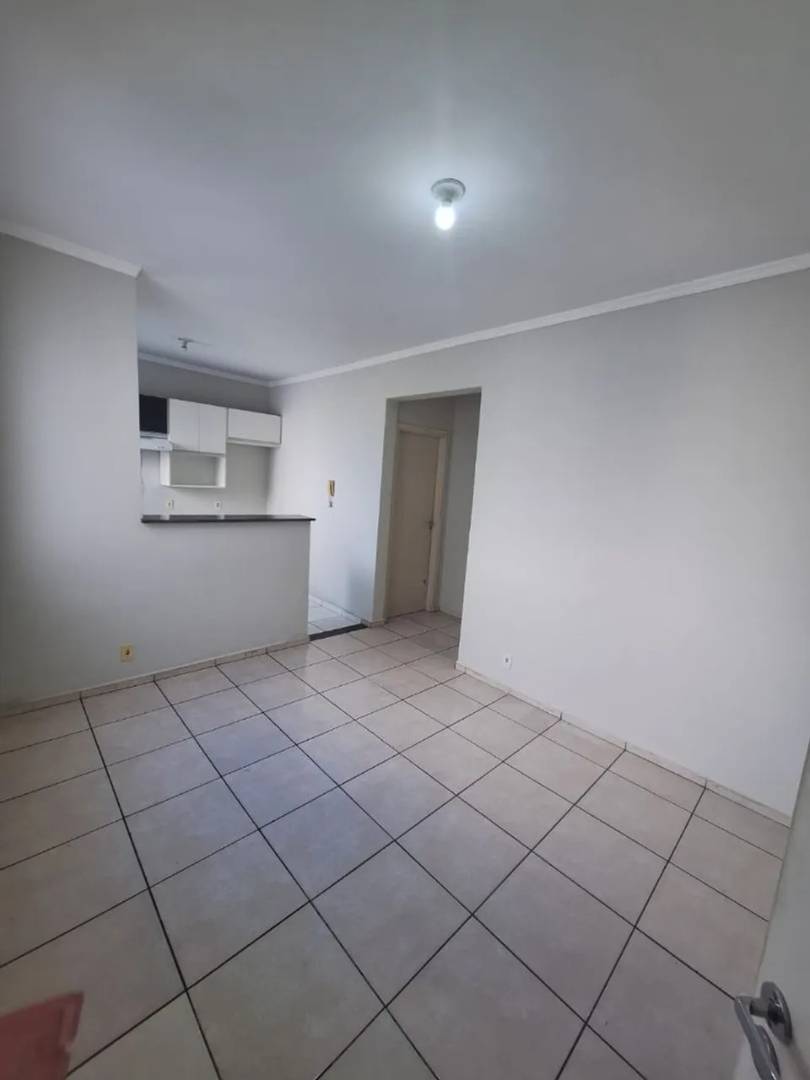 Apartamento recém reformado