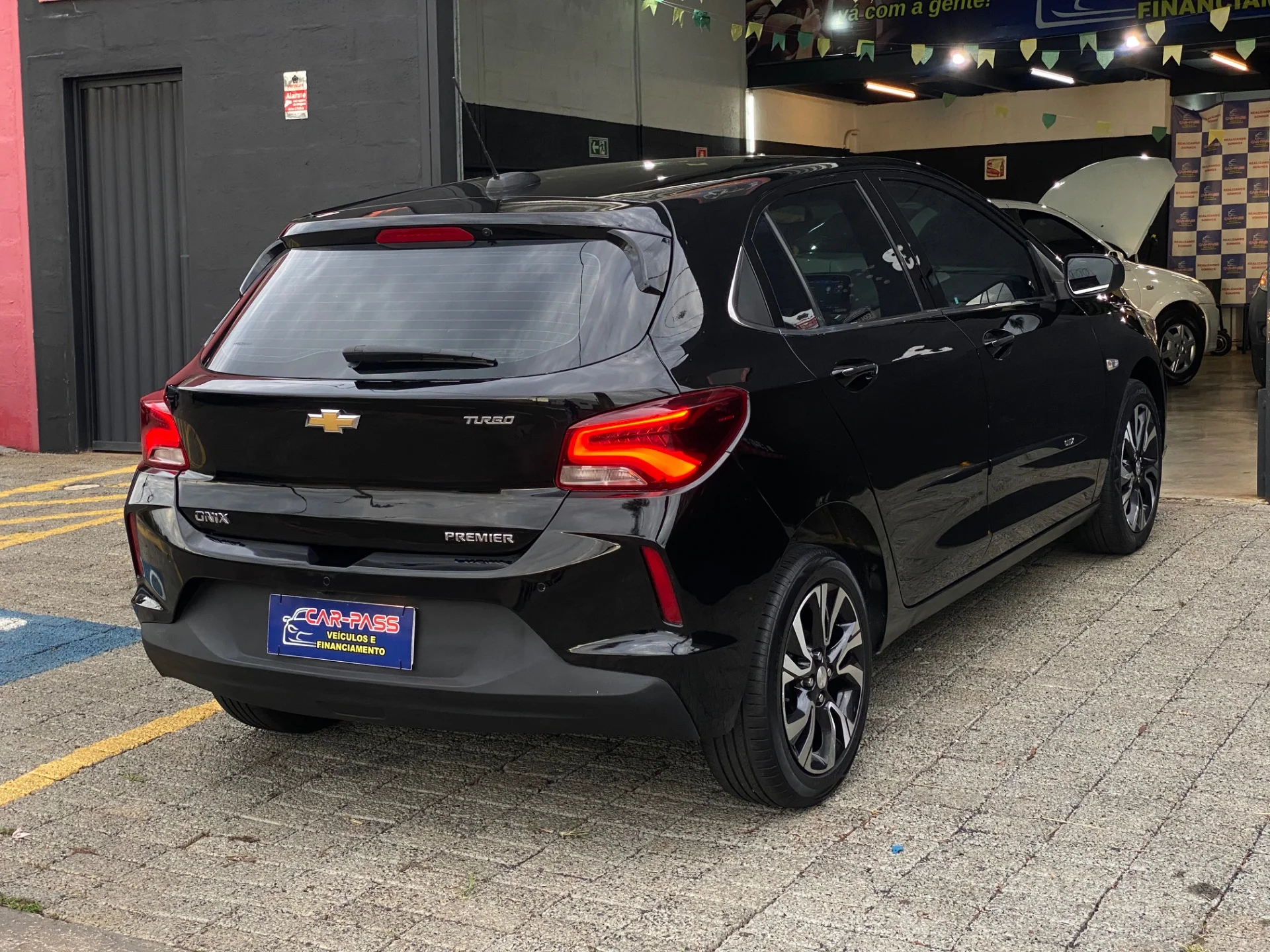 CHEVROLET ONIX 1.0 TURBO FLEX PREMIER AUTOMÁTICO - Imagem 6