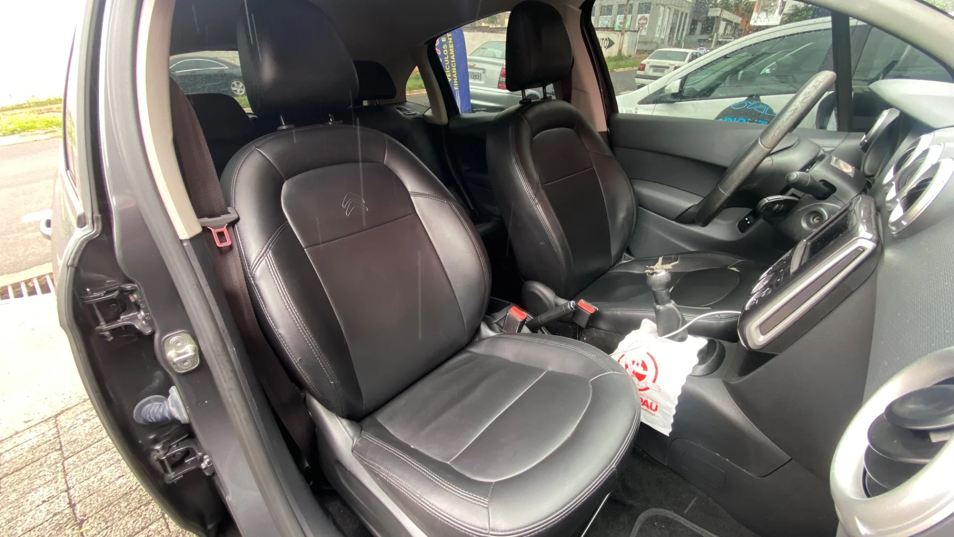 CITROËN C3 1.2 ATTRACTION 12V FLEX 4P MANUAL - Imagem 9
