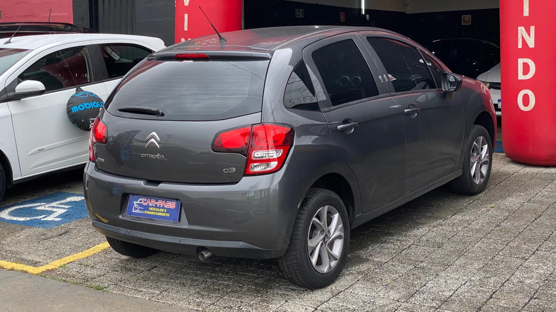 CITROËN C3 1.2 ATTRACTION 12V FLEX 4P MANUAL - Imagem 4