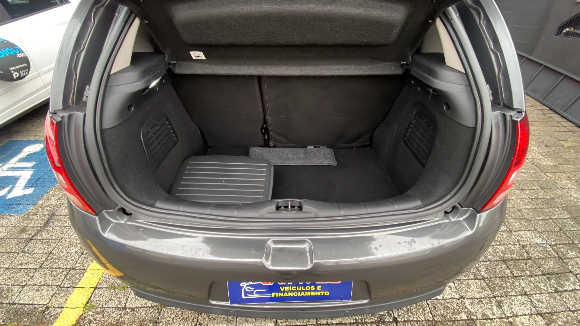 CITROËN C3 1.2 ATTRACTION 12V FLEX 4P MANUAL - Imagem 10