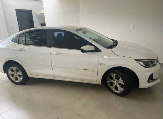 Chevrolet Onix Sedan Plus Premier 1.0 12V TB Flex Aut. 4P 2022 - Imagem 2