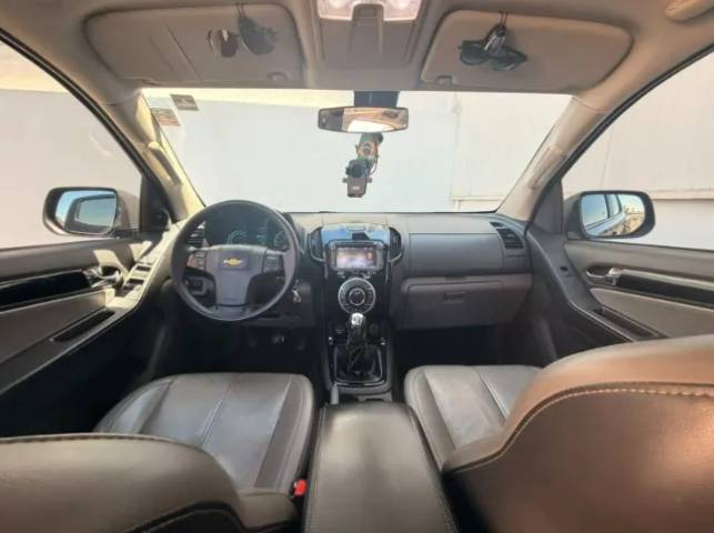Chevrolet S10 Pick-up LTZ 2.5 Flex 4X2 CD 2015 - Imagem 3