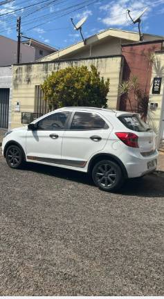 Ford KA Trail 1.0 12V Flex Mec. 5P 2018 - Imagem 4