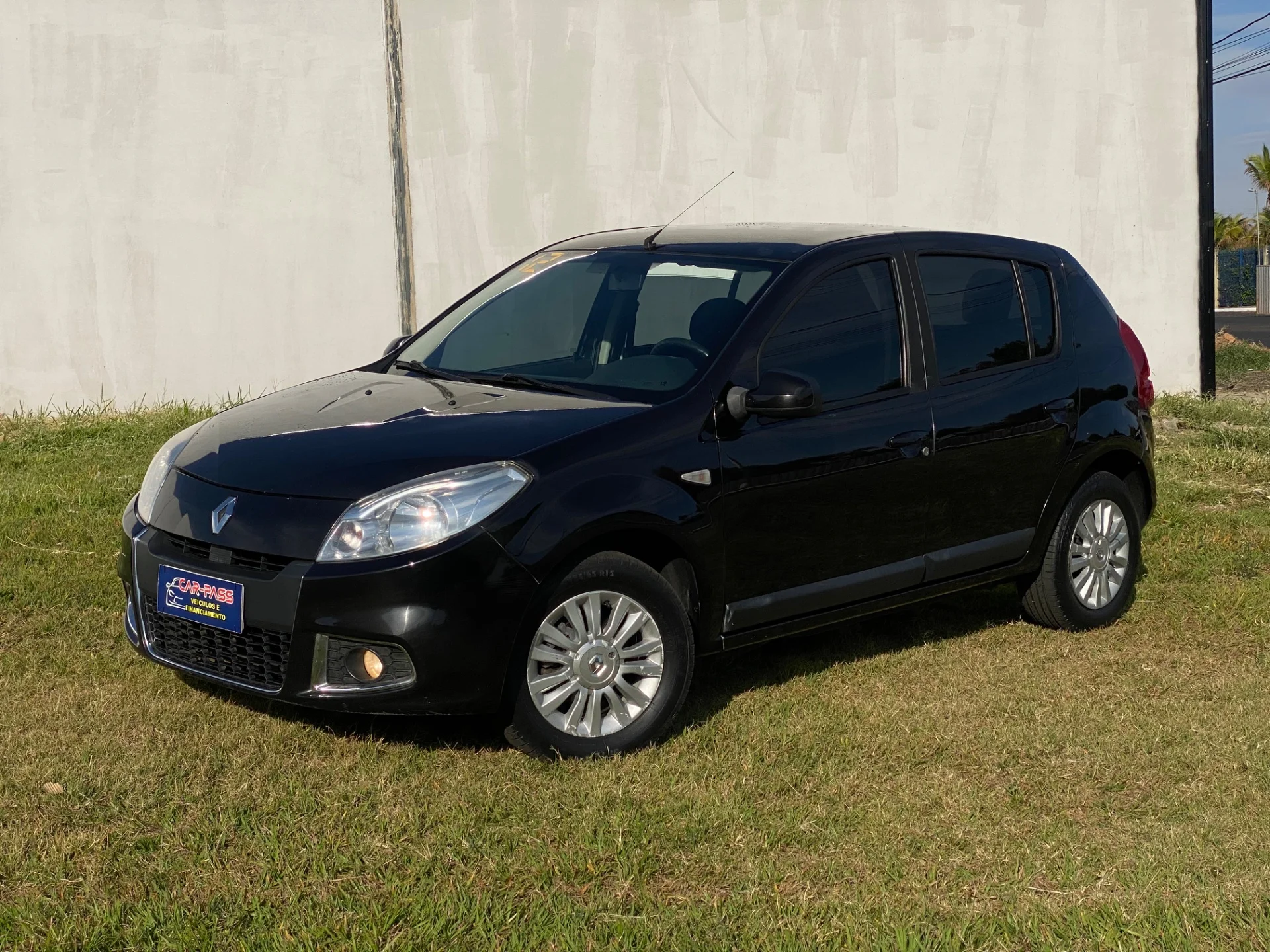RENAULT SANDERO 1.6 PRIVILÉGE 16V FLEX 4P AUTOMÁTICO