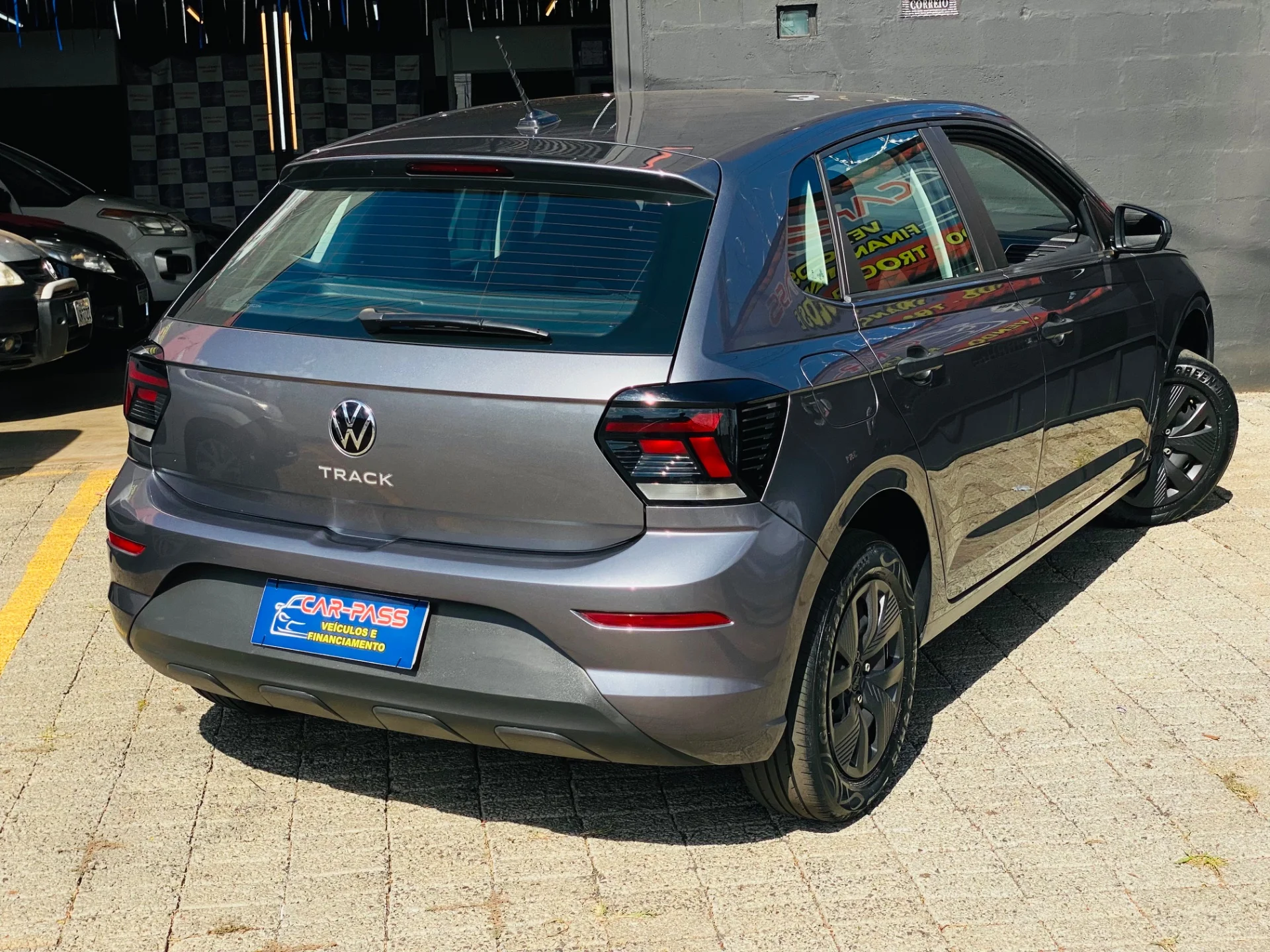 VOLKSWAGEN POLO 1.0 MPI TRACK MANUAL - Imagem 6