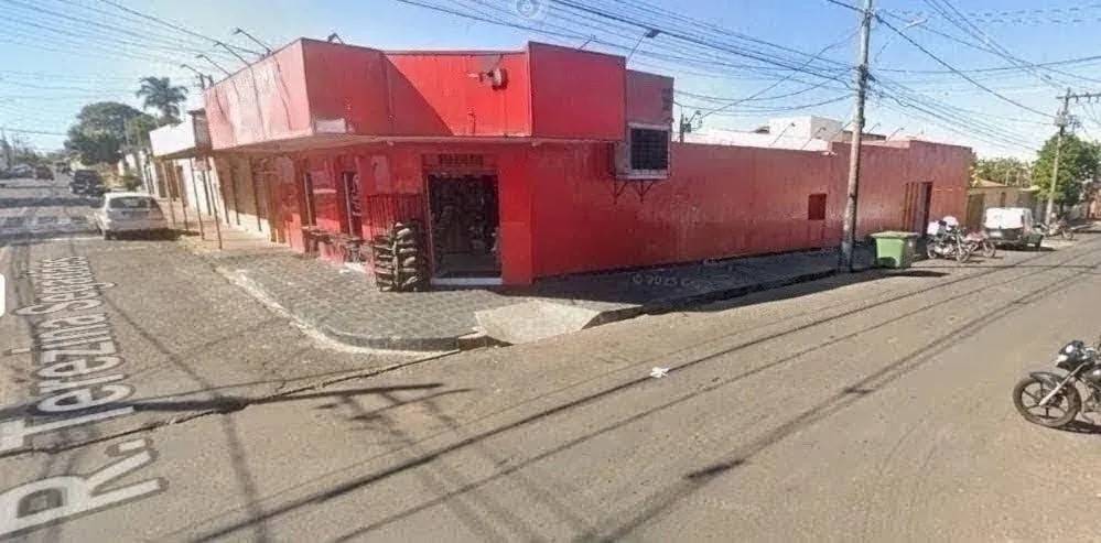 Imóvel comercial no Custódio Pereira
