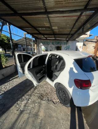 Volkswagen Gol Geração VI City Trendline 1.0 8V MI Total Flex Mec. 4P  - Imagem 4