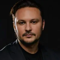 Gabriel D.