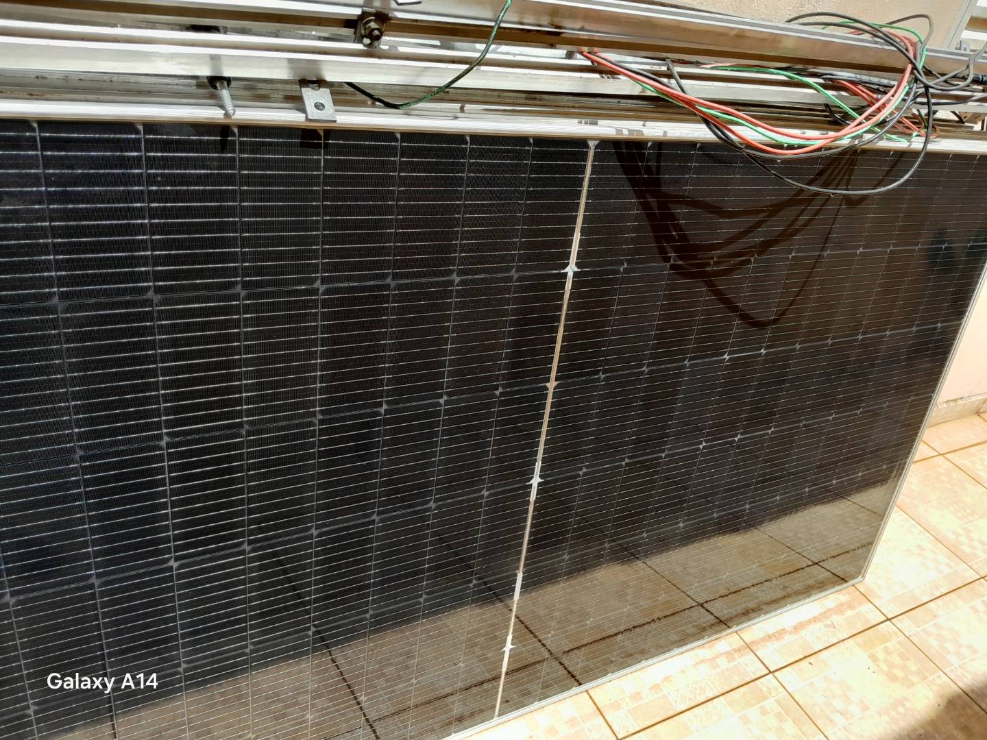2 Painéis solar 530w, Bifacial por  799,00 os  Dois - Imagem 1